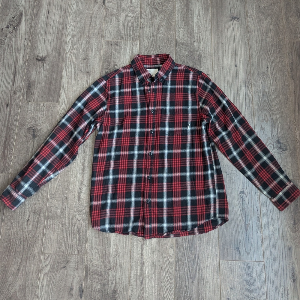 Tilley Men's Plaid Flannel Cotton Button Down Shirt